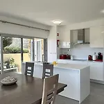 Harmony - Modern - 8 Pax - Apartment